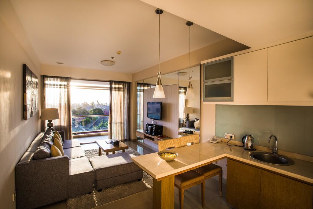 Kuta Reef Apartments Exterior photo